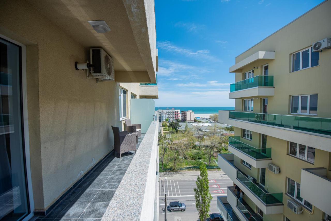 Moonlight Sky Mamaia Apartment Dış mekan fotoğraf